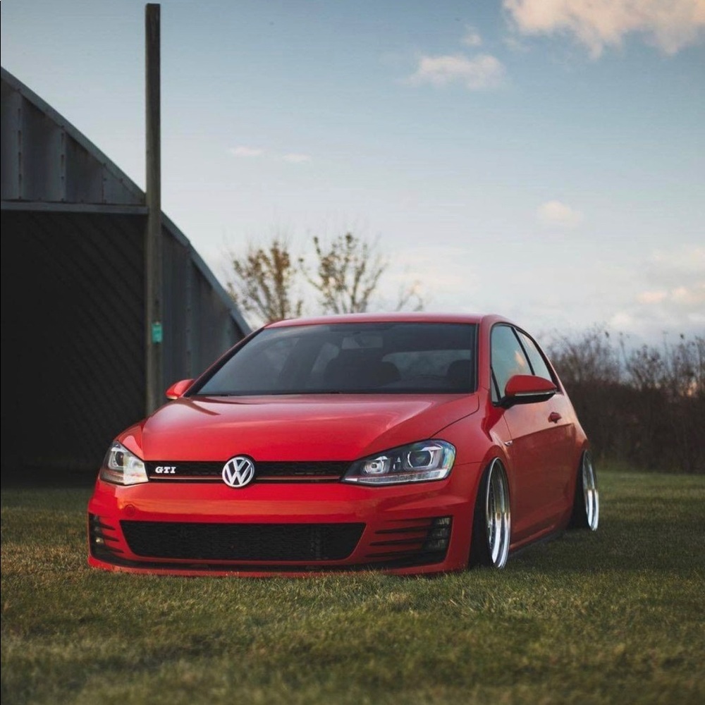 Meet your Posher, Kendall